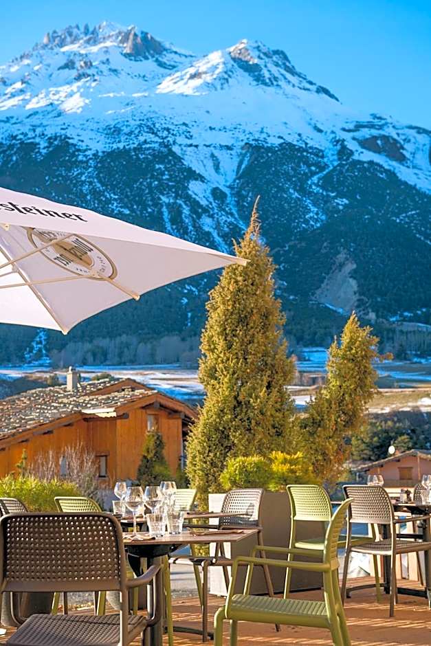 L'Outa Hotel Restaurant