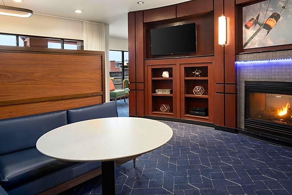 Courtyard by Marriott Minneapolis St. Paul/Roseville