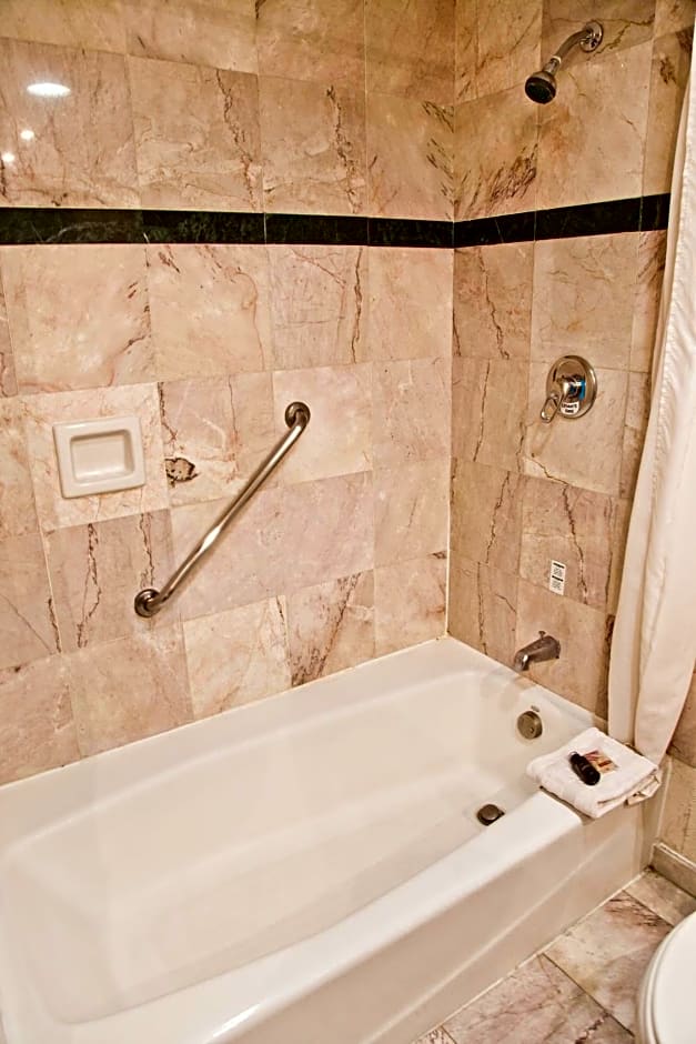 Sierra Suites By HP Hotels