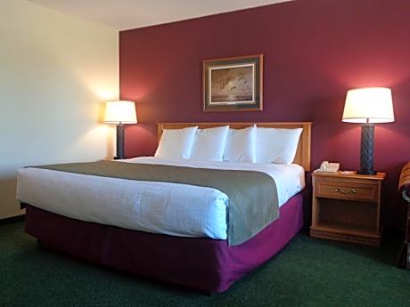 AmericInn by Wyndham Madison SD