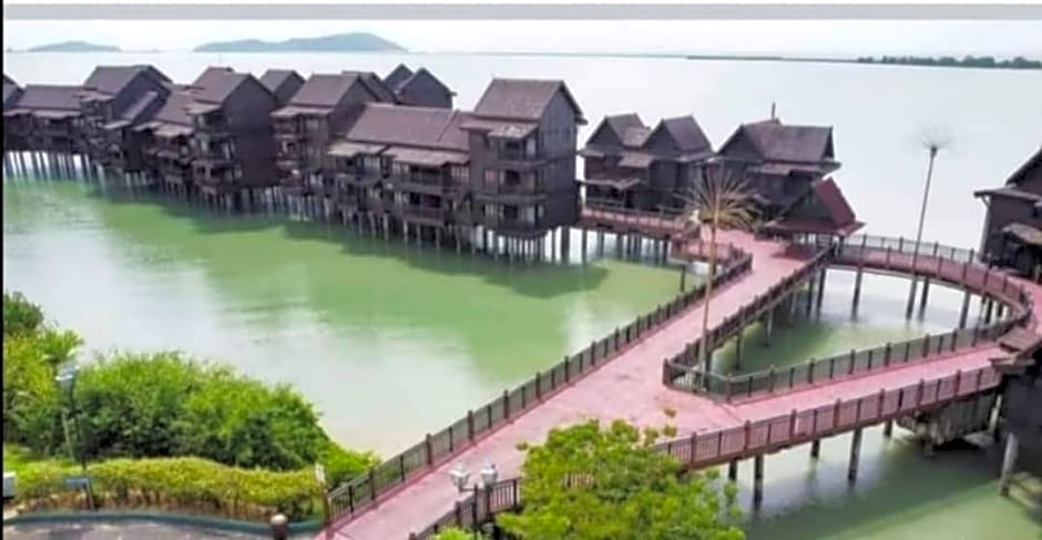 the sunset view lagoon suite