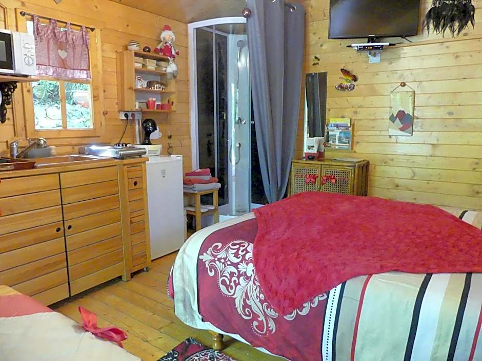 Au Cabanon Chez Nath - chbre d'hôtes