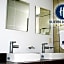 Hotel Suites del Real