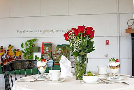 Blackberry River Inn