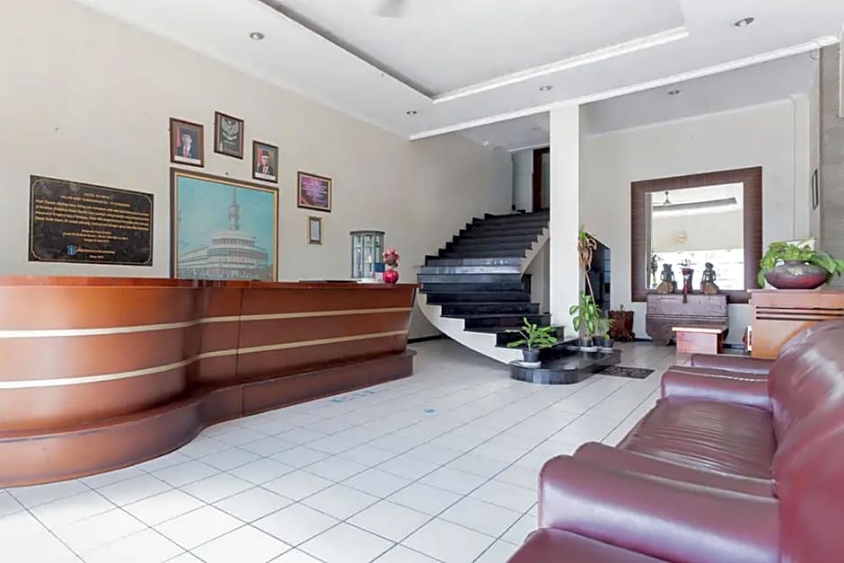 RedDoorz @ Urip Sumoharjo