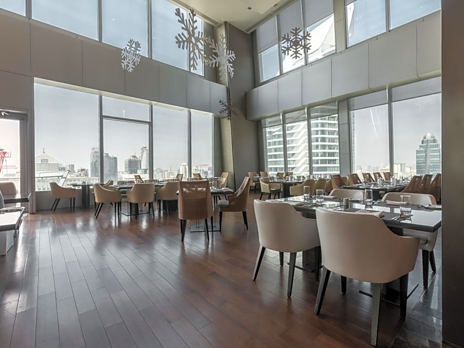 Okura Prestige Bangkok Hotel