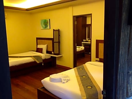 Connecting Balcony Room - Standard and Deluxe