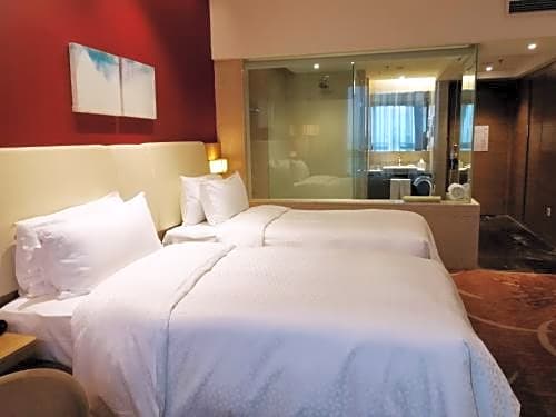 Four Points by Sheraton Tai'an