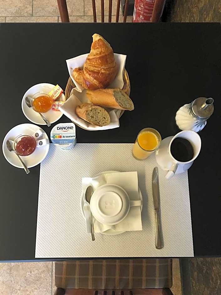 Hôtel Au Val De Saône PARKING GRATUIT