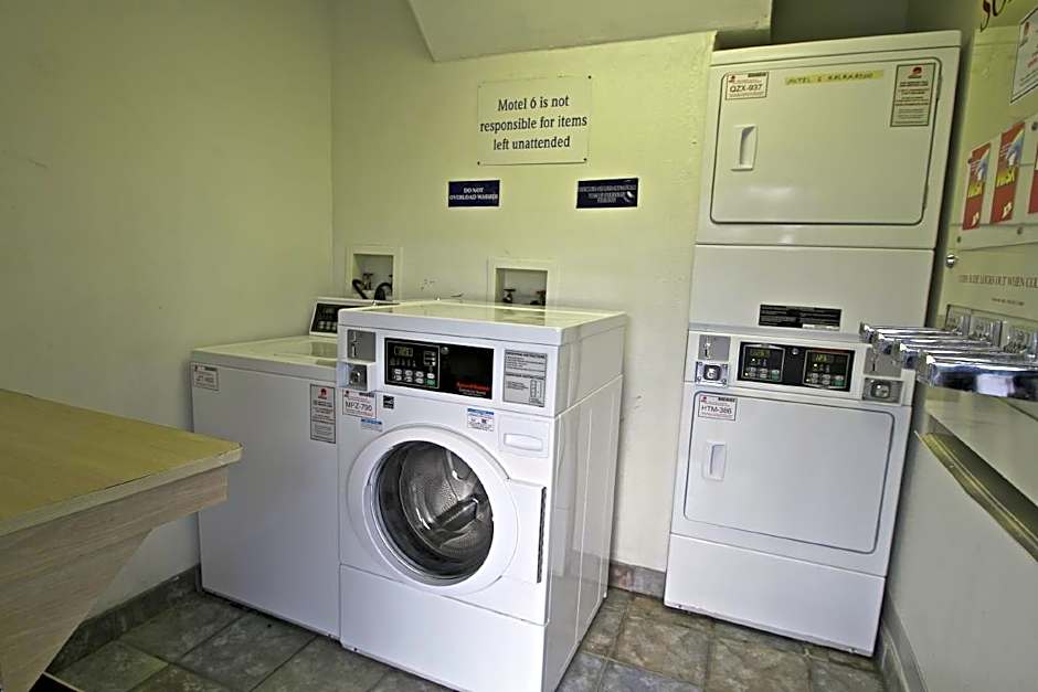Motel 6 Kalamazoo