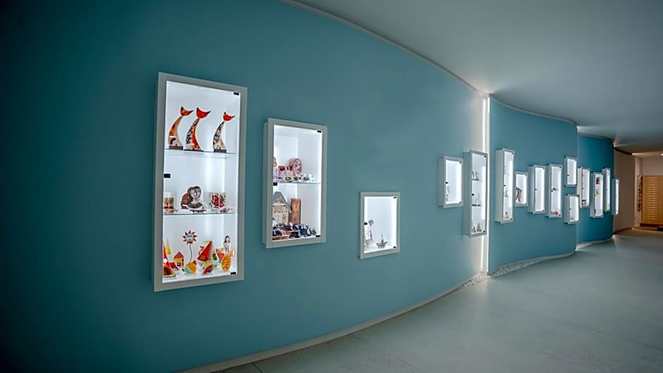 Flamingo Paradise Beach Hotel - Adults Only