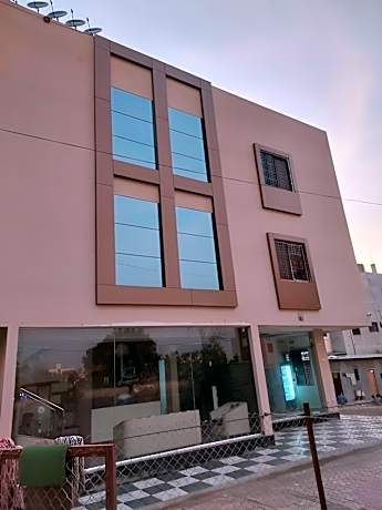 Hotel Sai Dakshina Inn