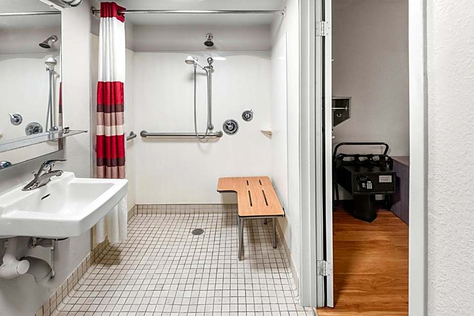 Red Roof Inn Indianapolis North - College Park