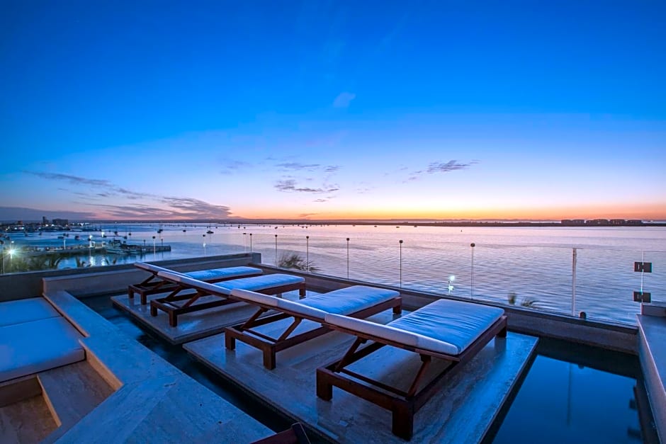 Malecon 1680