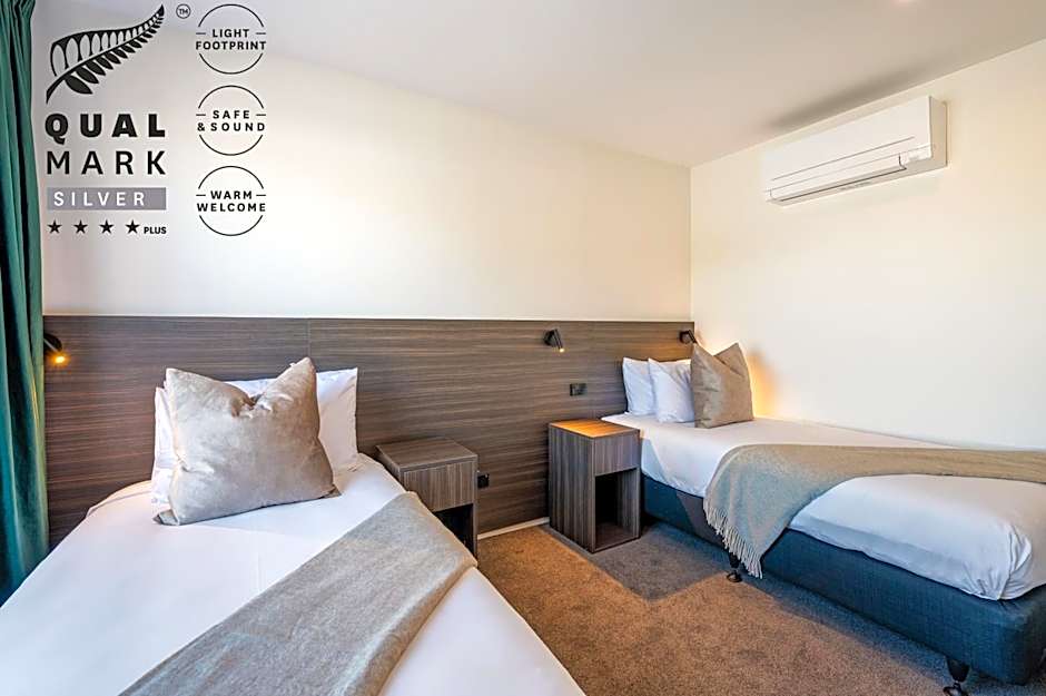 Luxe Suites & Apartments