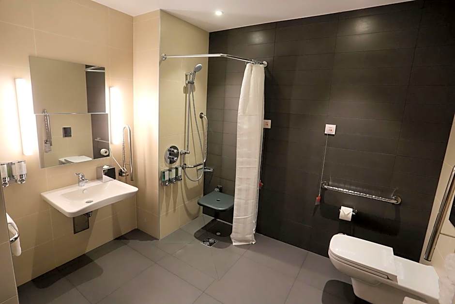 Hampton Inn By Hilton Gdansk