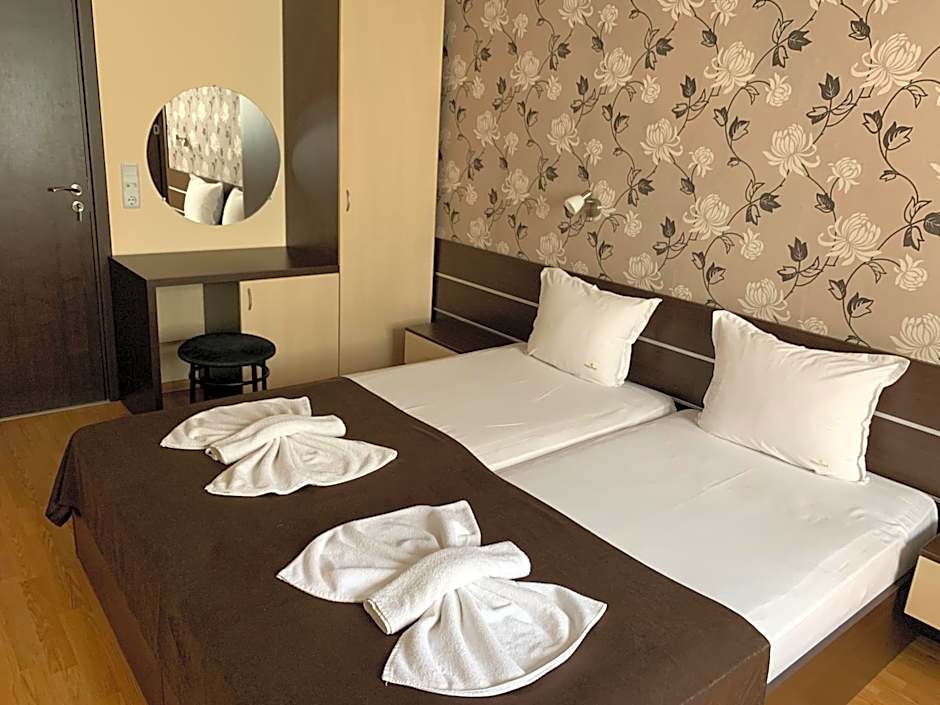 Family Hotel Piter