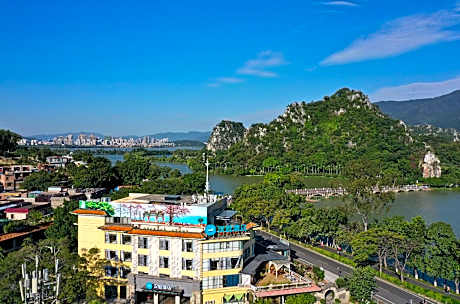 Hanting Hotel Zhaoqing Qixingyan East Gate