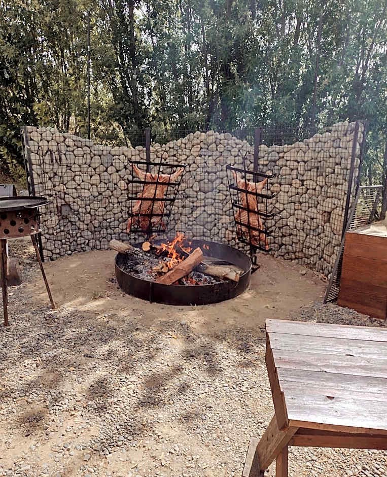 Xelena Hotel & Suites