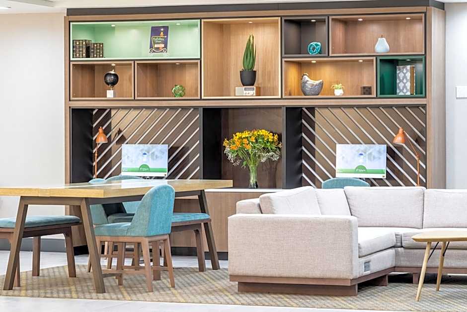 Holiday Inn Long Island - Islip Arpt East By IHG