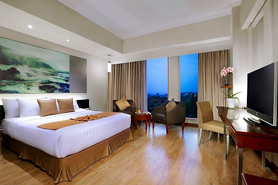 Grand Candi Hotel