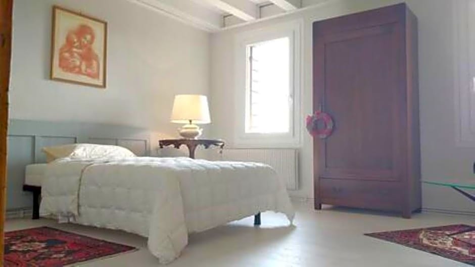 B&B Ernestine Family Home