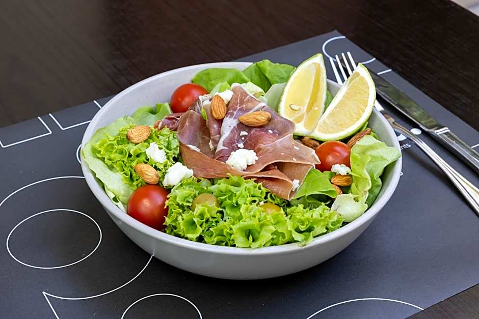 Holiday Inn Express Santiago Las Condes By IHG