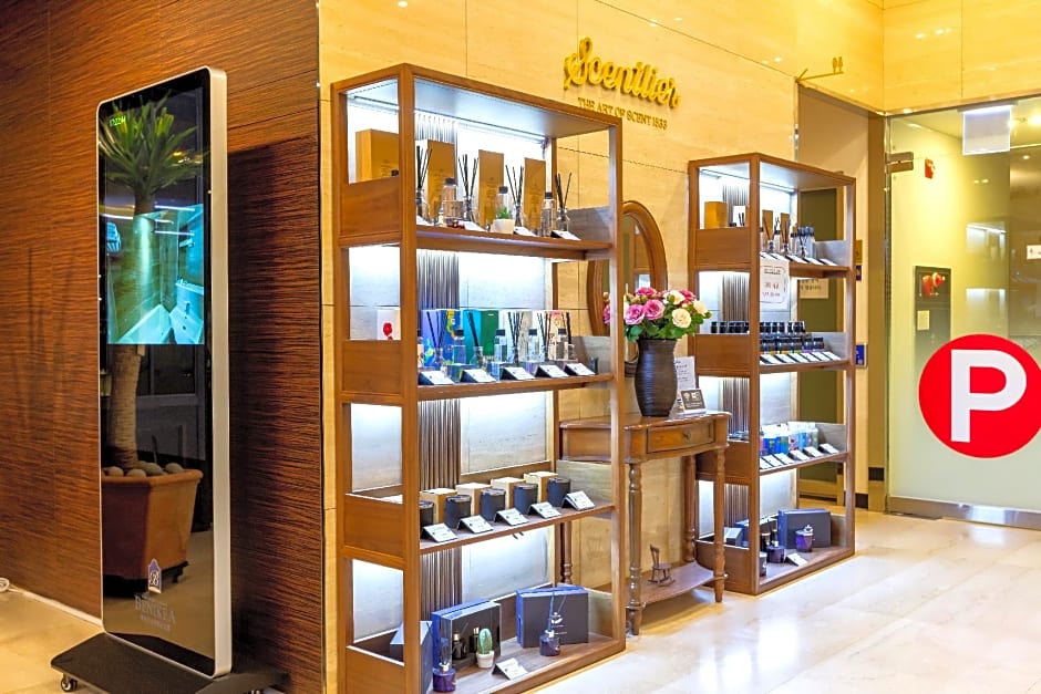 Benikea Chaeseokgang StarHills Hotel