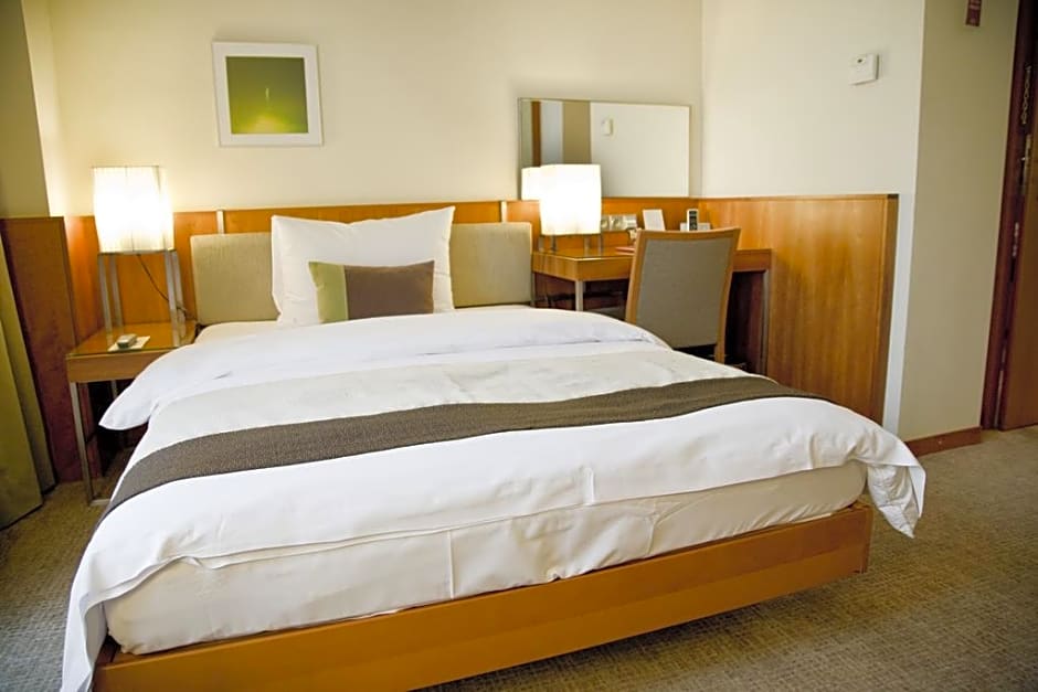 PeakTure Hotel Bucharest