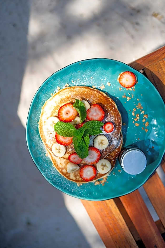 Papagayo Golden Palms Beachfront Hotel