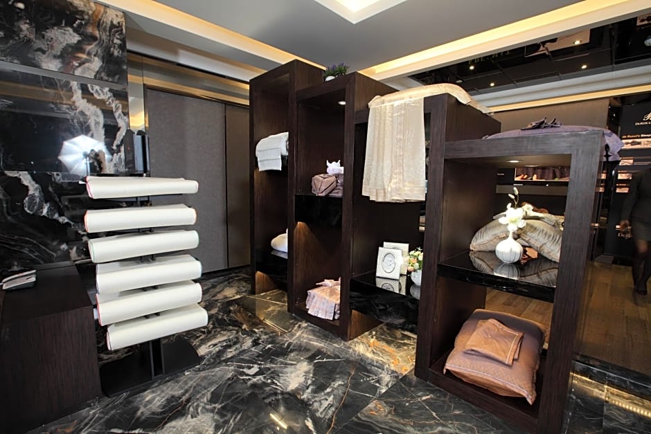 Dongguan  DeRucci Hotel