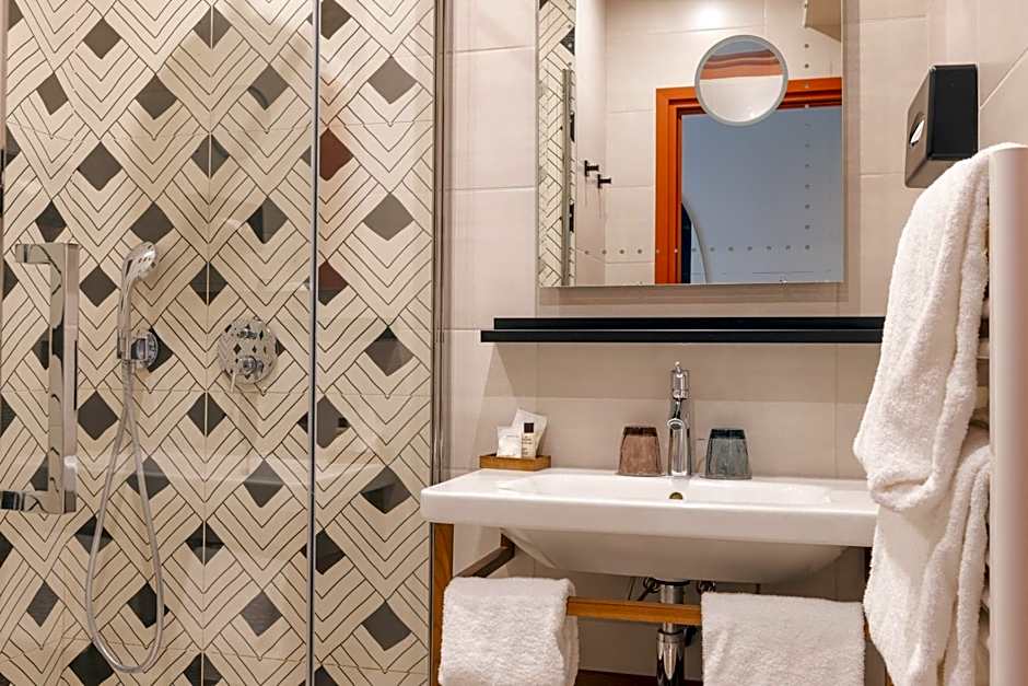 Hotel Verlaine