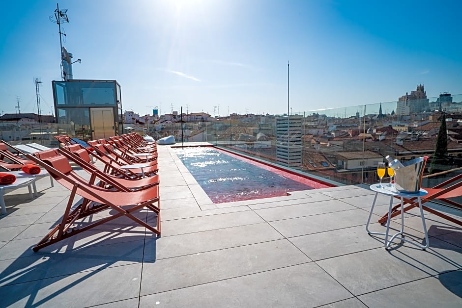 Akeah Hotel Gran Via