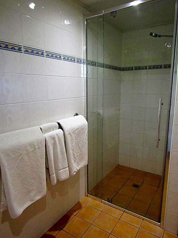 Sunlit Waters Studio Apartments