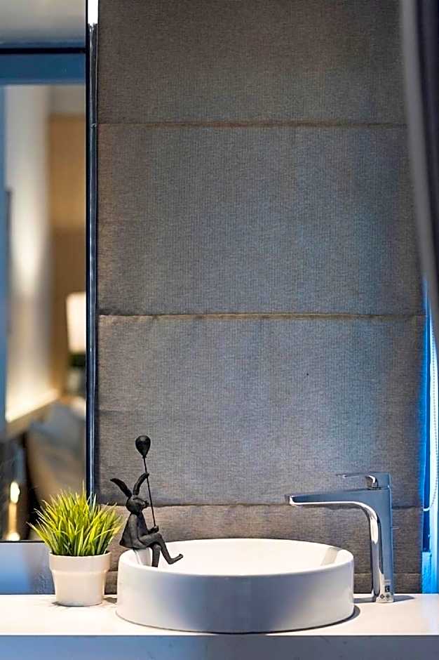 Synsiri 5 Nawamin 96 Apartment