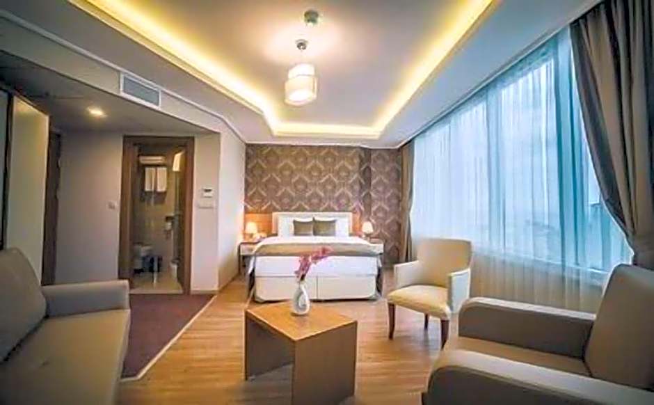 Park Square Hotel