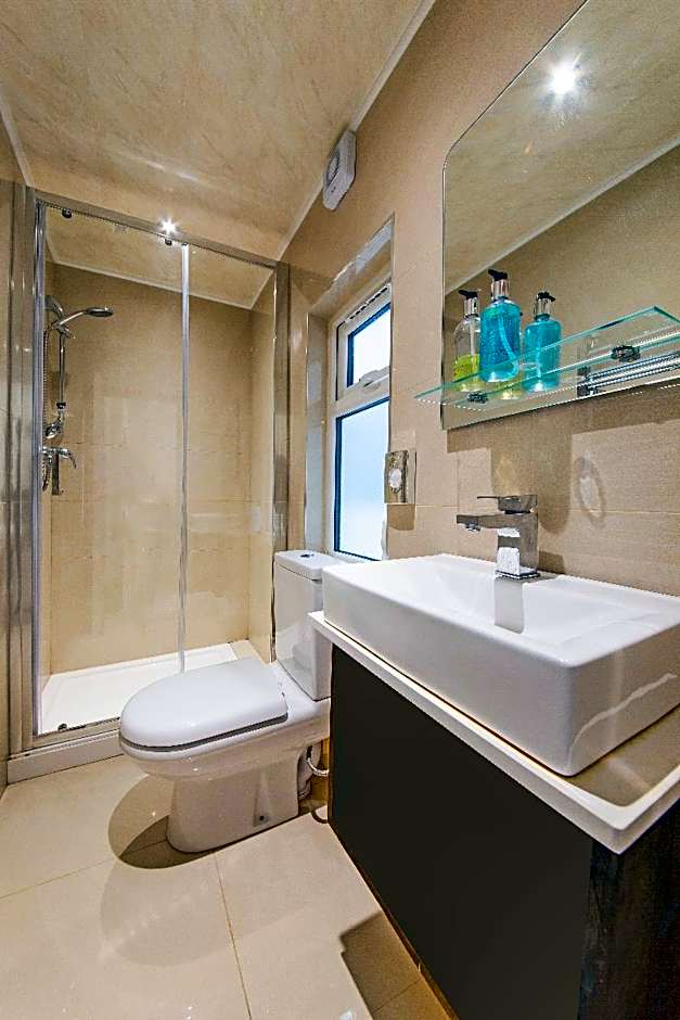 OYO 24 Sussex, London Paddington