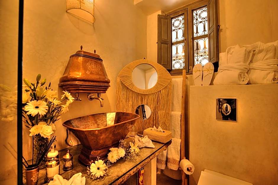 Riad Saranda Hotel Restaurant & Spa