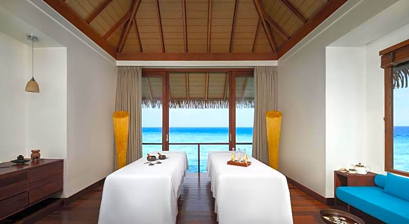 Heritance Aarah - Premium All Inclusive - 40 Minutes away from Male by Seaplane