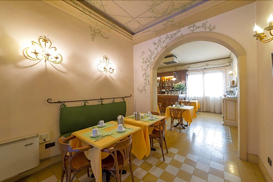 Hotel Moderno
