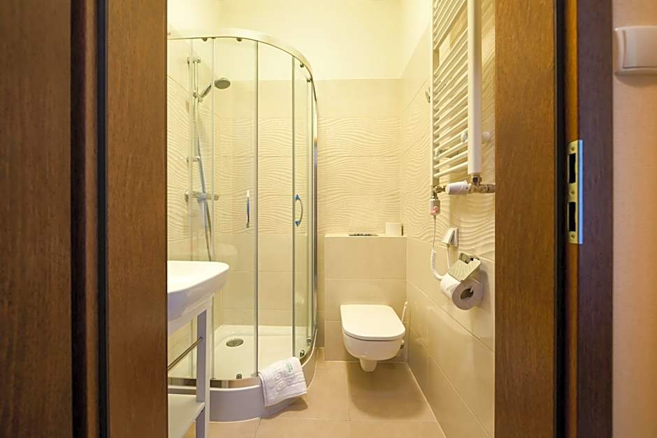 Uzdrowisko Cieplice - Jelenia Góra - Pawilon Edward