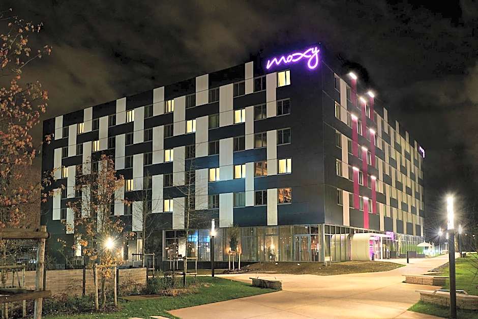 Moxy Paris Charles de Gaulle Airport