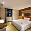 IU Hotel Guangzhou Sports Center Lin He West Metro Branch