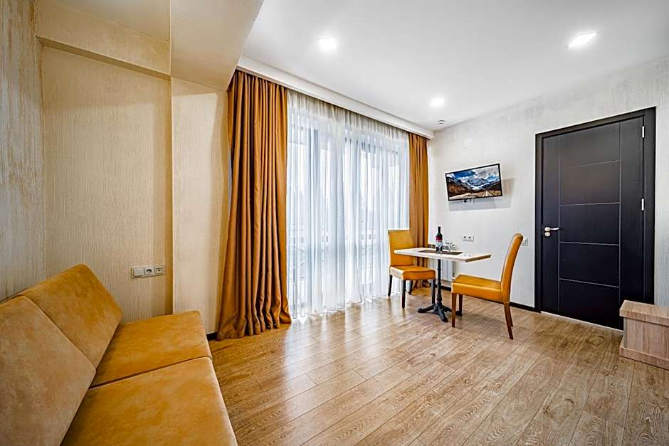 Photo 1 of 4 of Family Suite