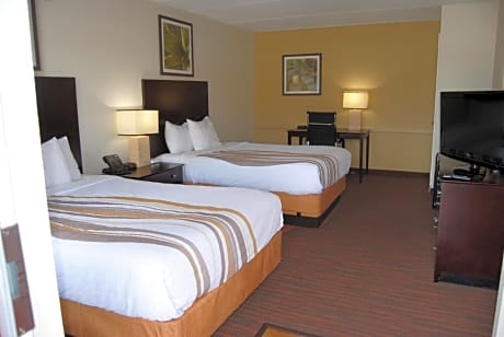 Double Room with Two Double Beds - Disability Access/Non-Smoking