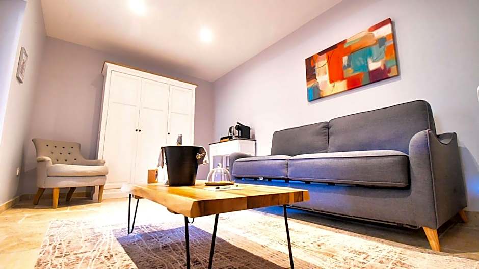 Domaine Ribiera, Hotel 5 Etoiles, SPA & Golf - Forcalquier