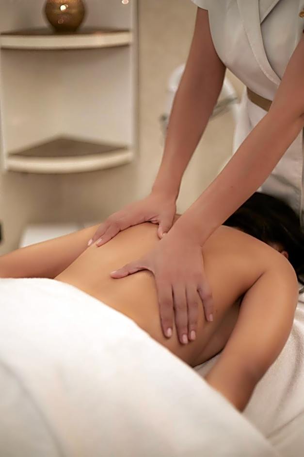 Dar Lys Luxury Riad & Spa