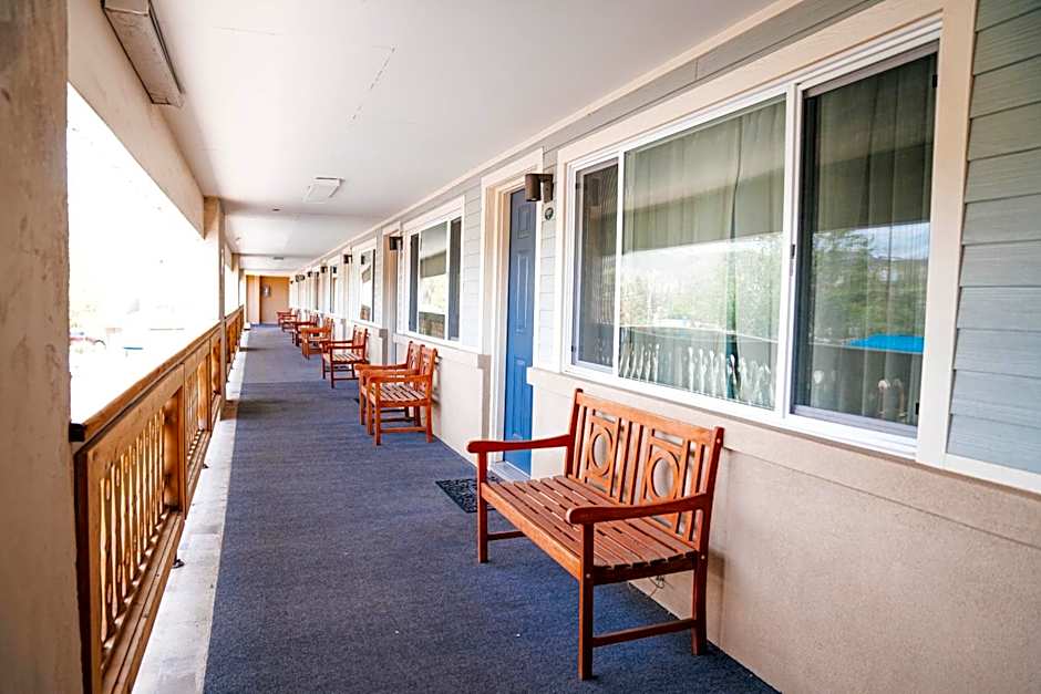 Salida Inn & Monarch Suites