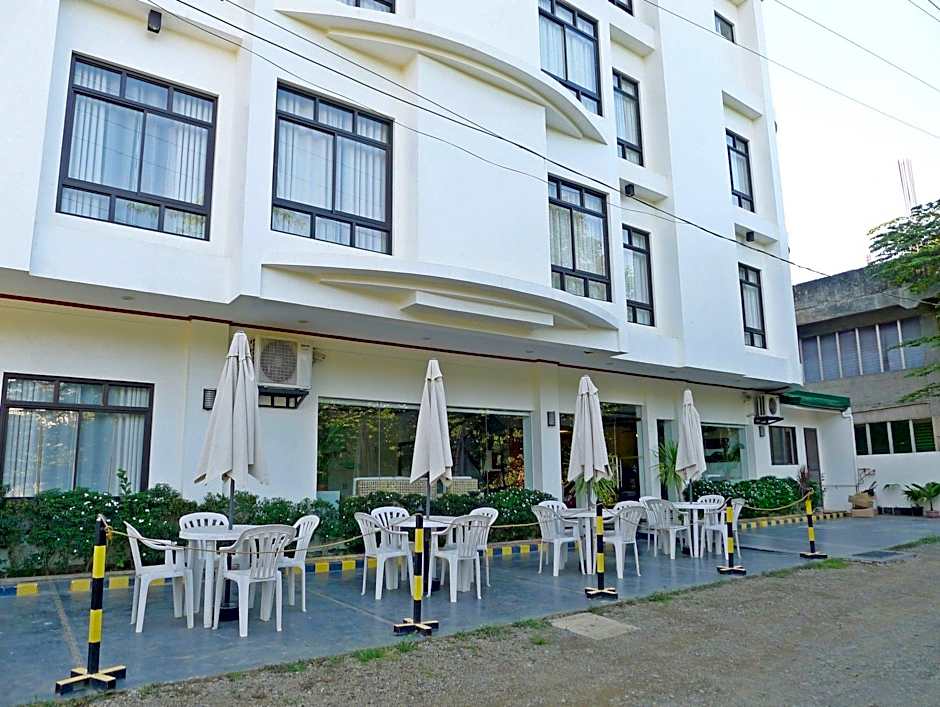 Ipil Suites Puerto Princesa