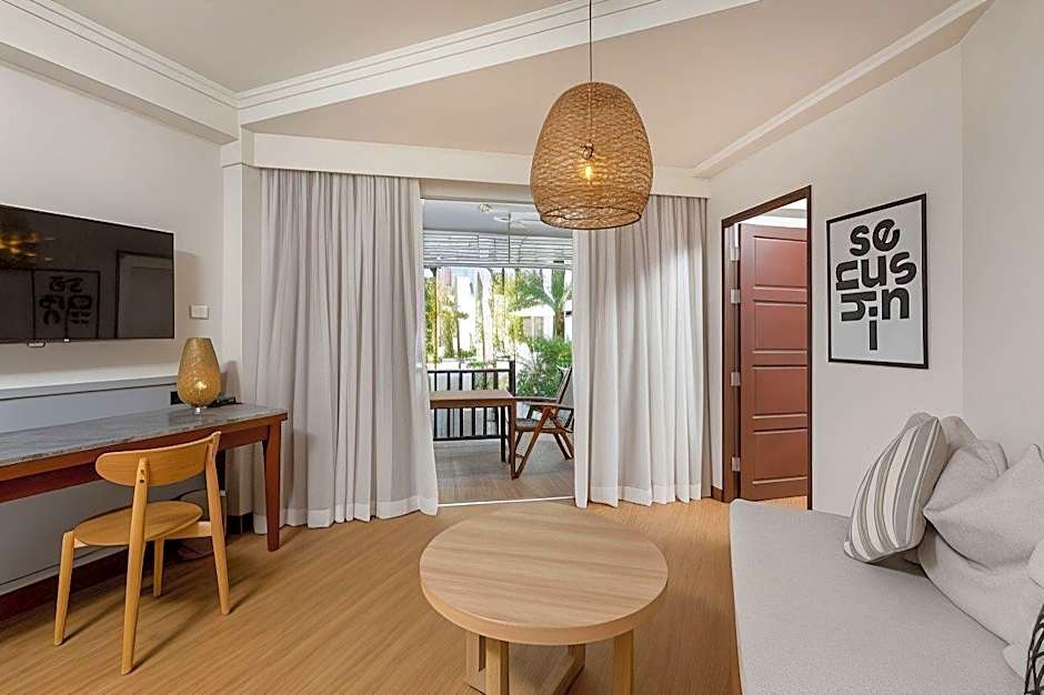 Sunwing Bangtao Beach